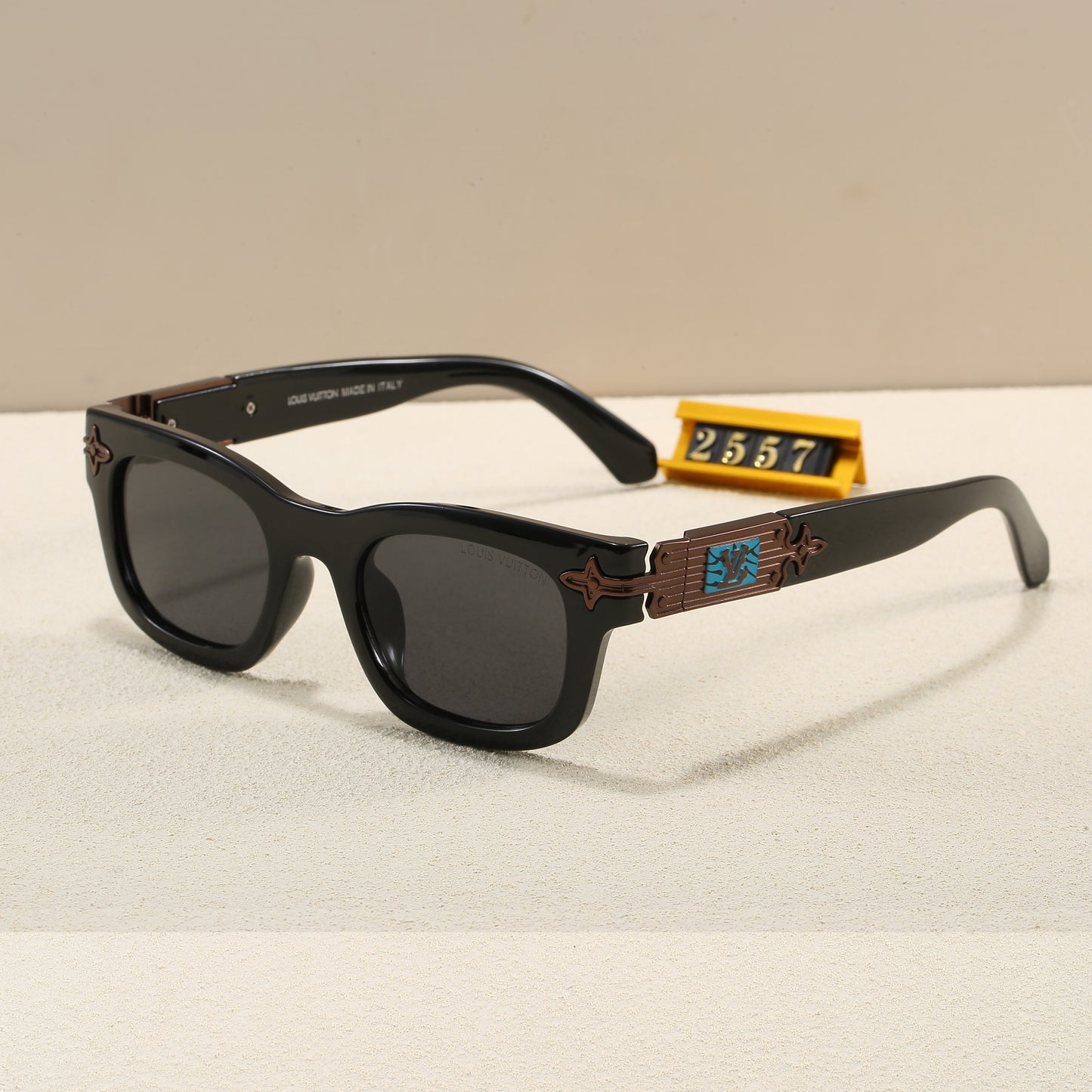 285RE30TDE Stylish Sunglasses