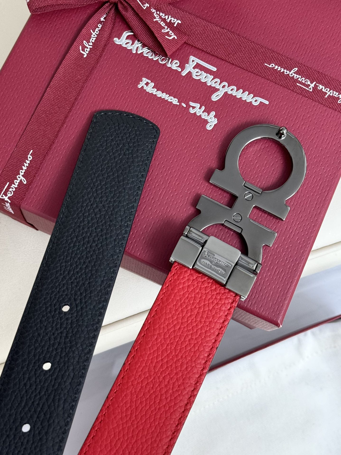 1WK175PDE Stylish High quality belt With full package