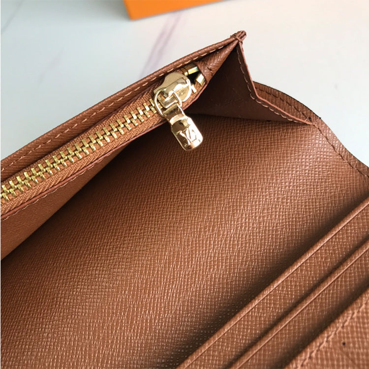 E2BDE Stylish leather wallets