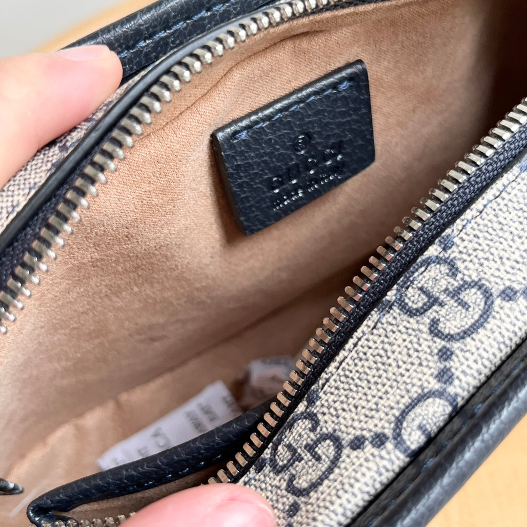 155NB81BDE Stylish leather bag
