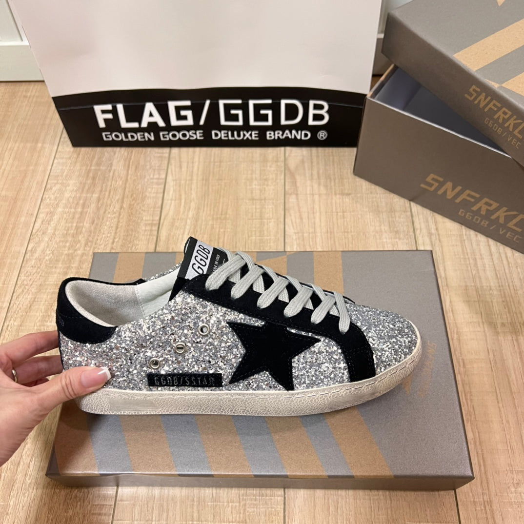 14GE111ZDE Stylish shoes