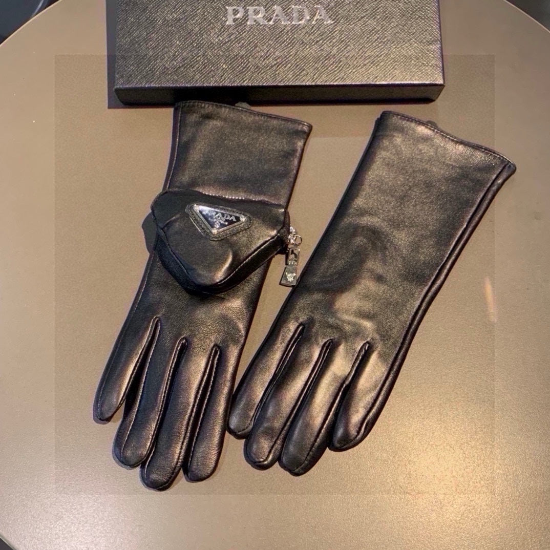 14PD46SDE Stylish sheepskin gloves