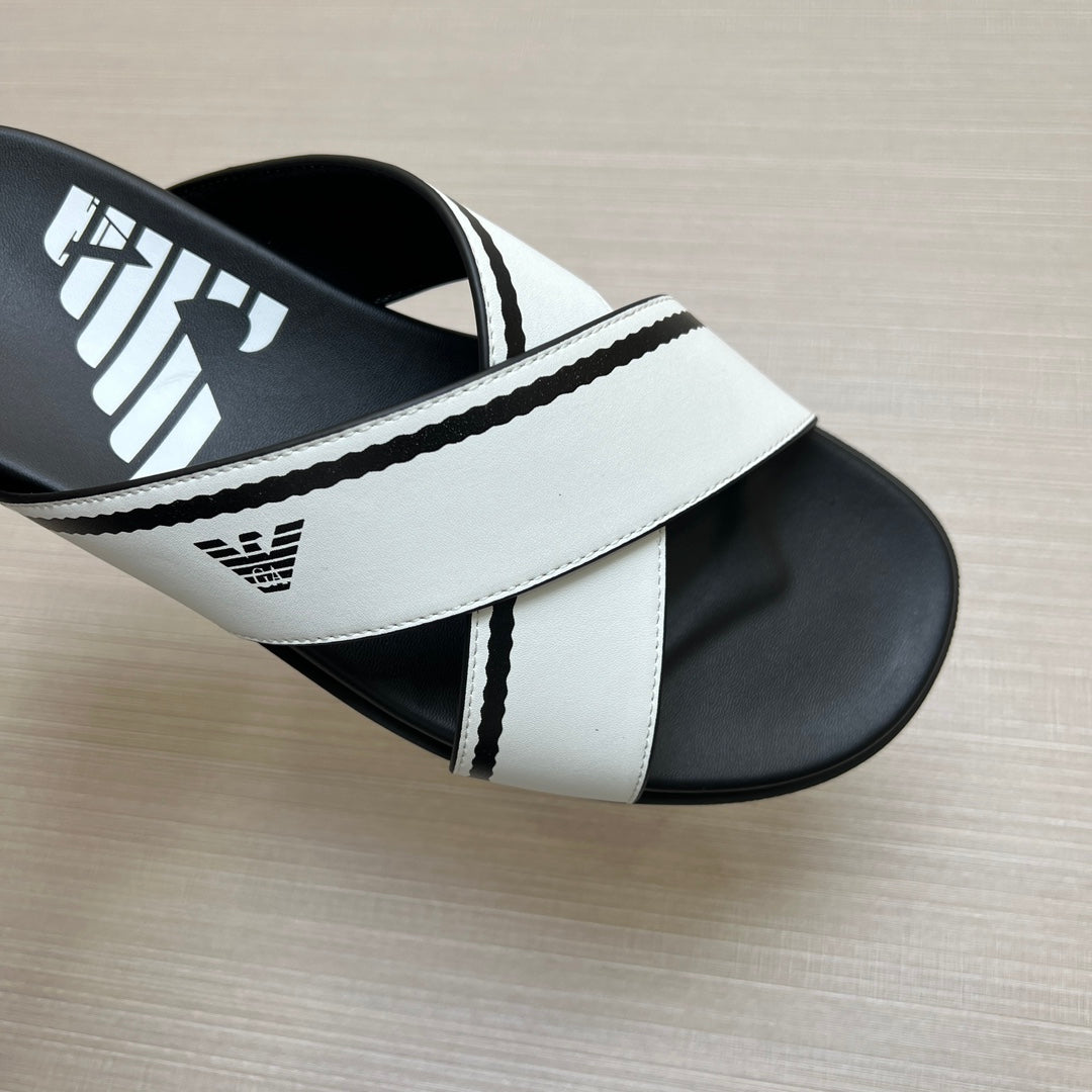 54A103ZDE Stylish slippers