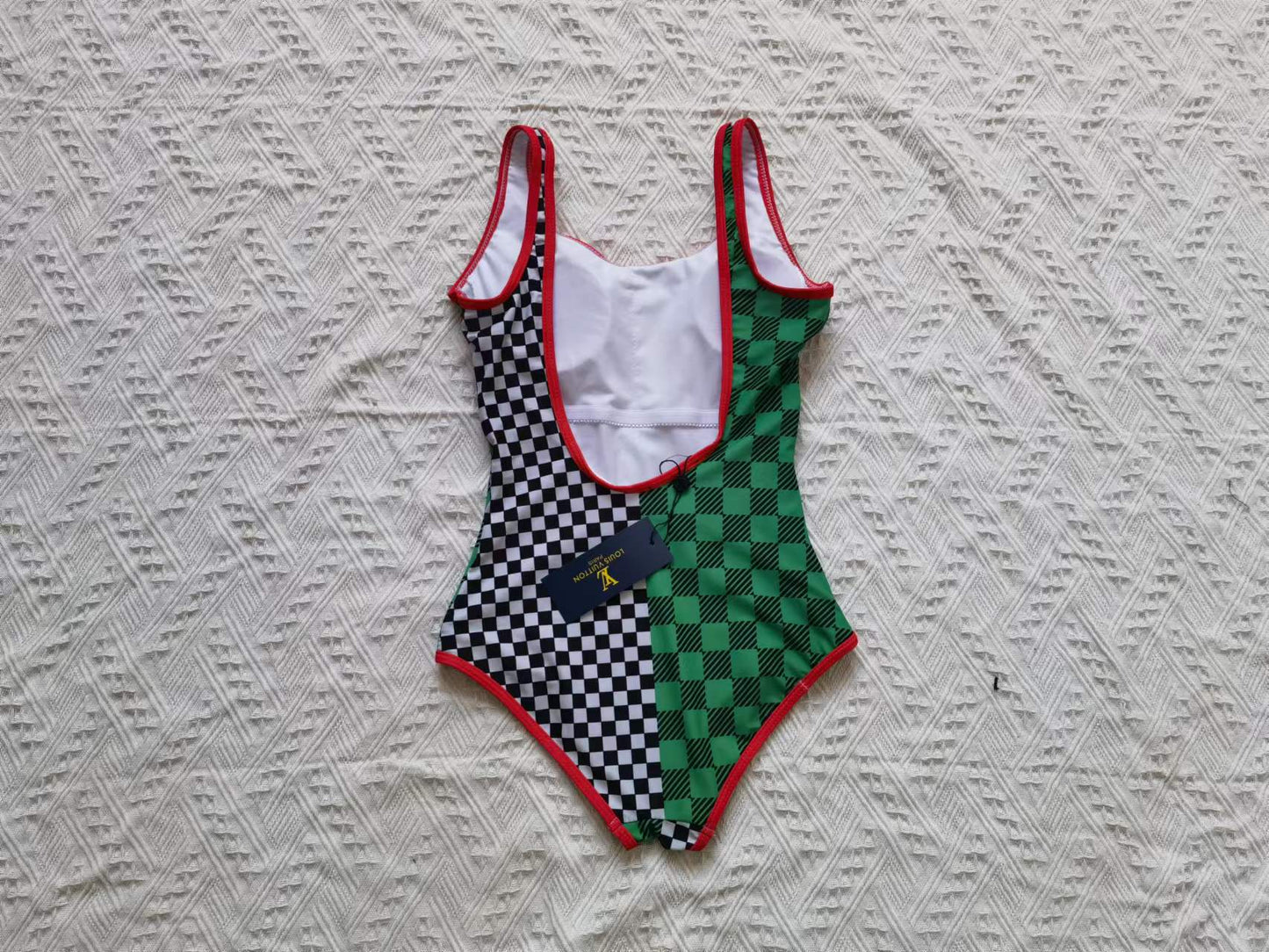 14E42YDE Stylish Bikini swimsuit