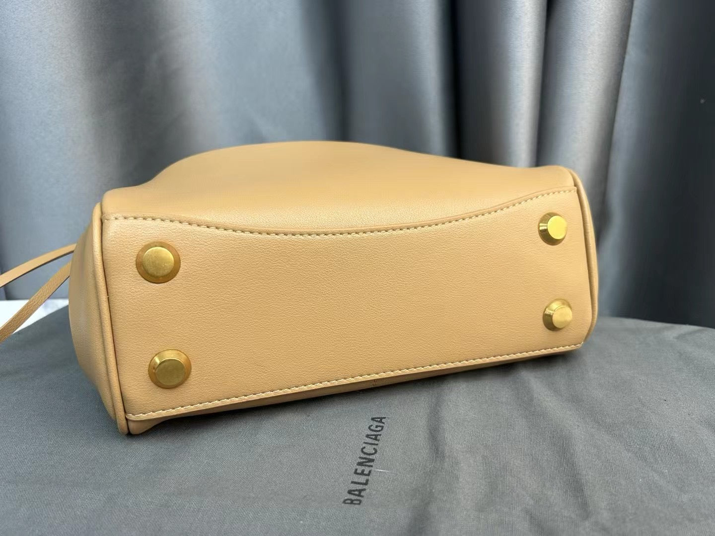15XJ3BDE Stylish leather bag