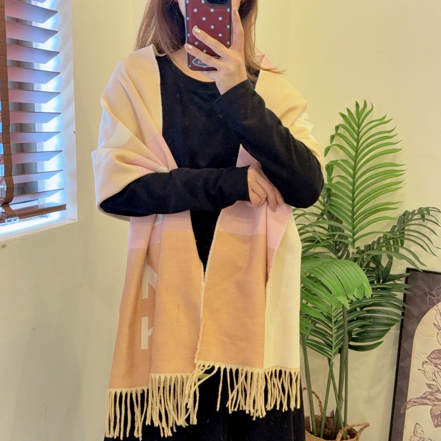 175RR16WDE Stylish Winter Scarves