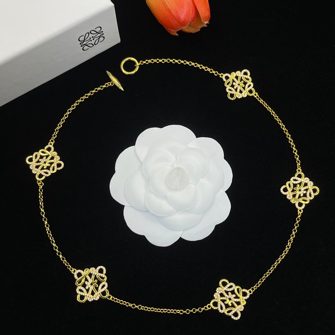 14A756KDE Stylish Earrings Bracelets Necklaces