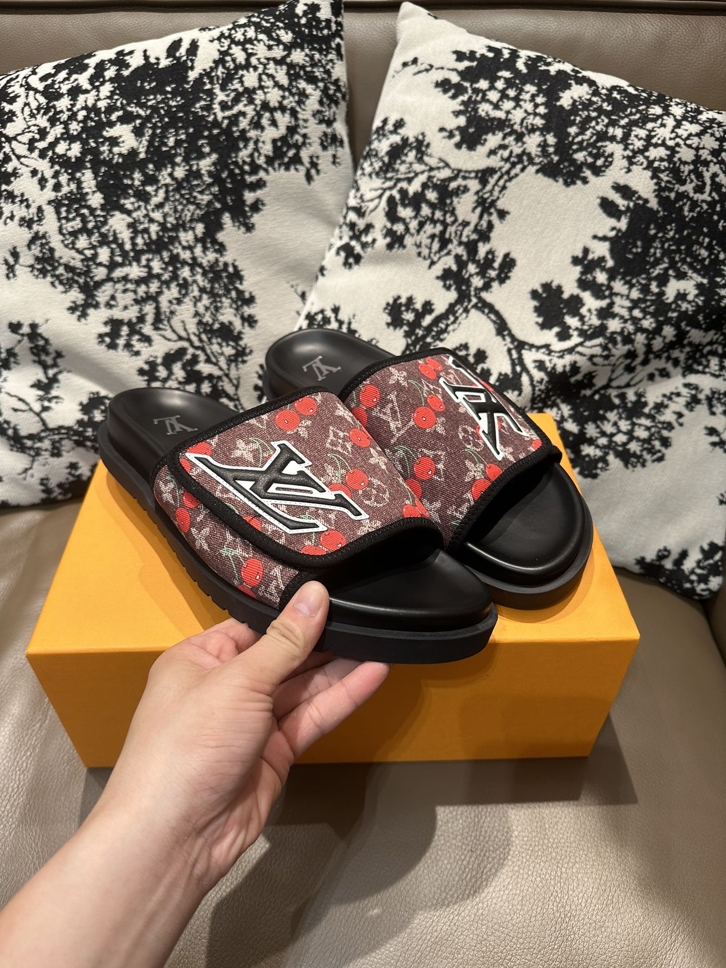 285ZE28ZDE Stylish leather Shoes