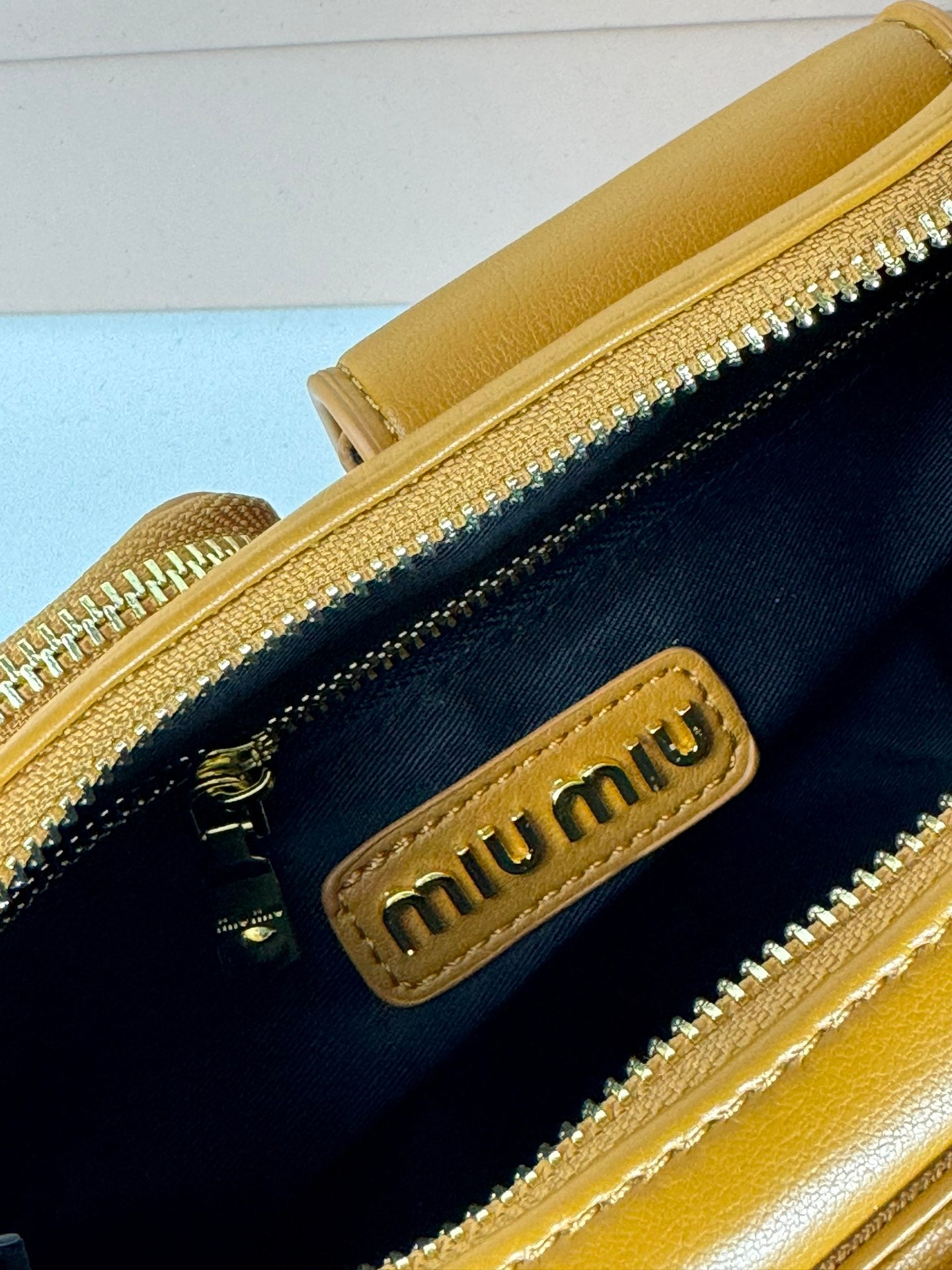 175RA4BDE Stylish leather bag