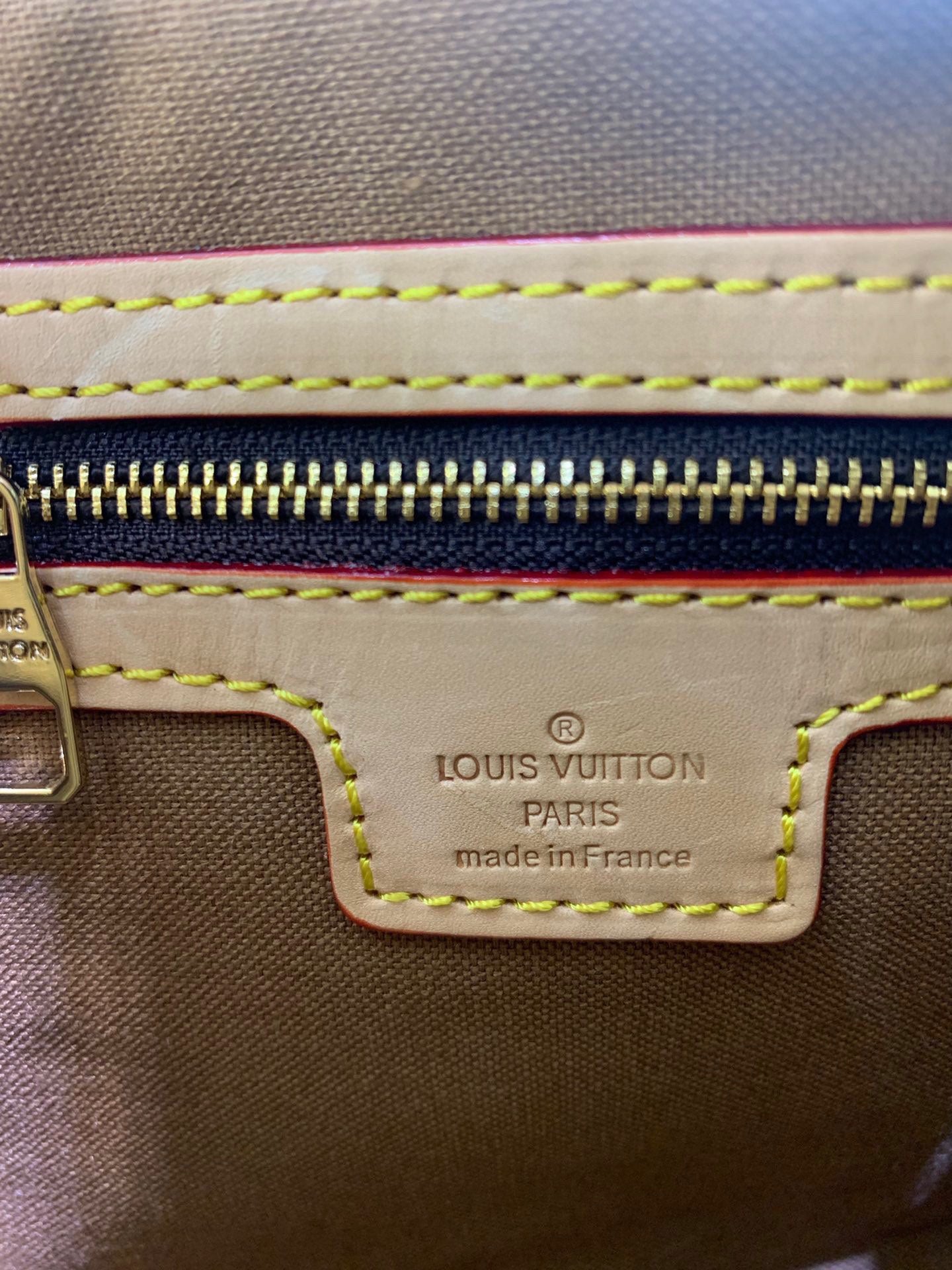 155NE73BDE Stylish leather bag