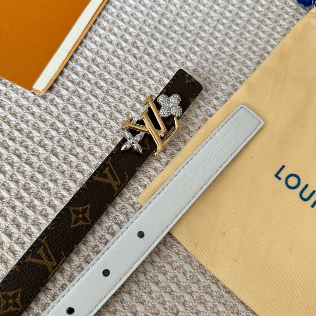 14E146PDE Stylish High quality belt With full package