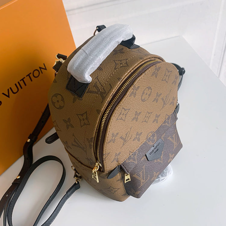 AE80BDE Stylish leather bag