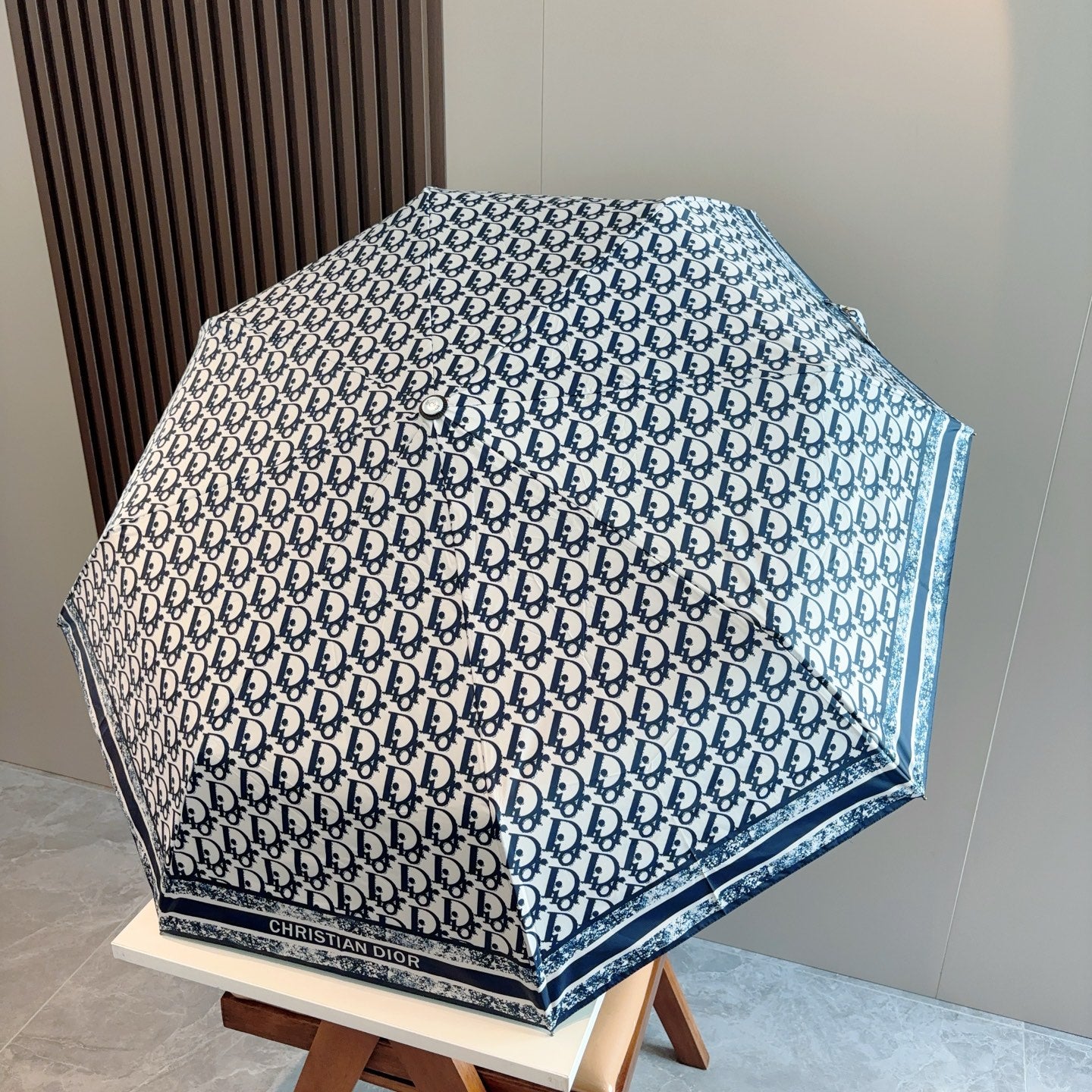 15RD26SDE Stylish UV resistant umbrella