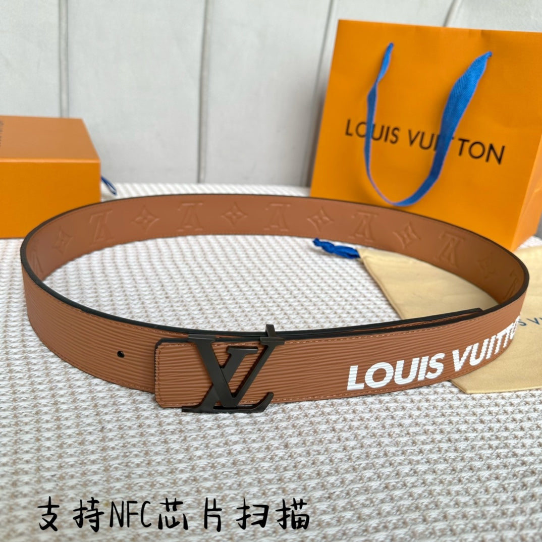 14E57PDE Stylish High quality belt With full package