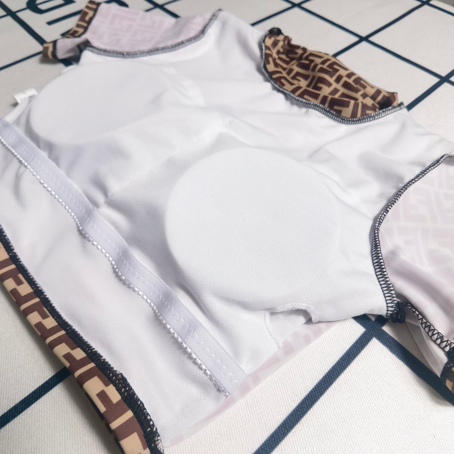 14F17YDE Stylish Long sleeve swimsuit