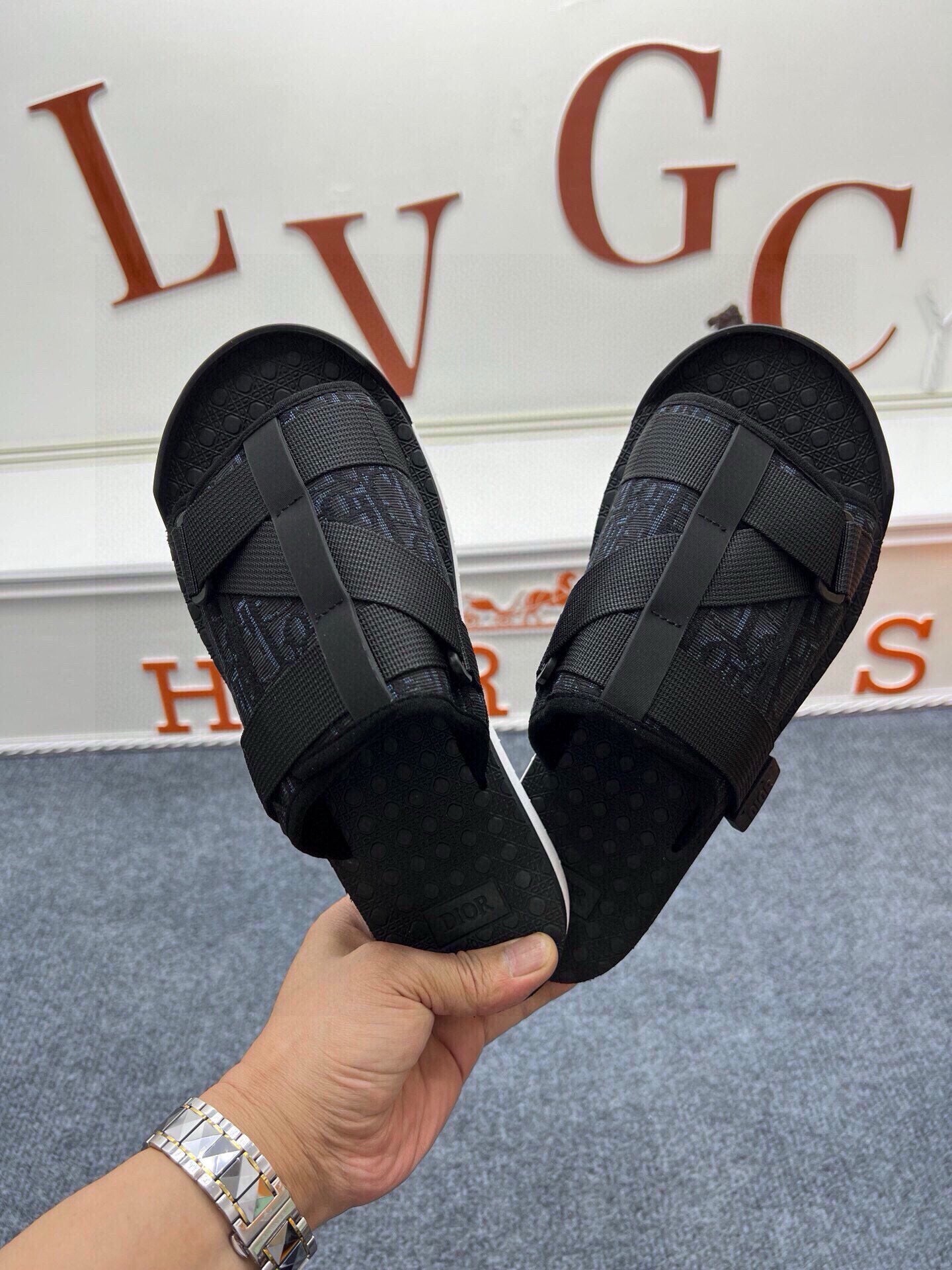 535ZD305ZDE Stylish Slippers