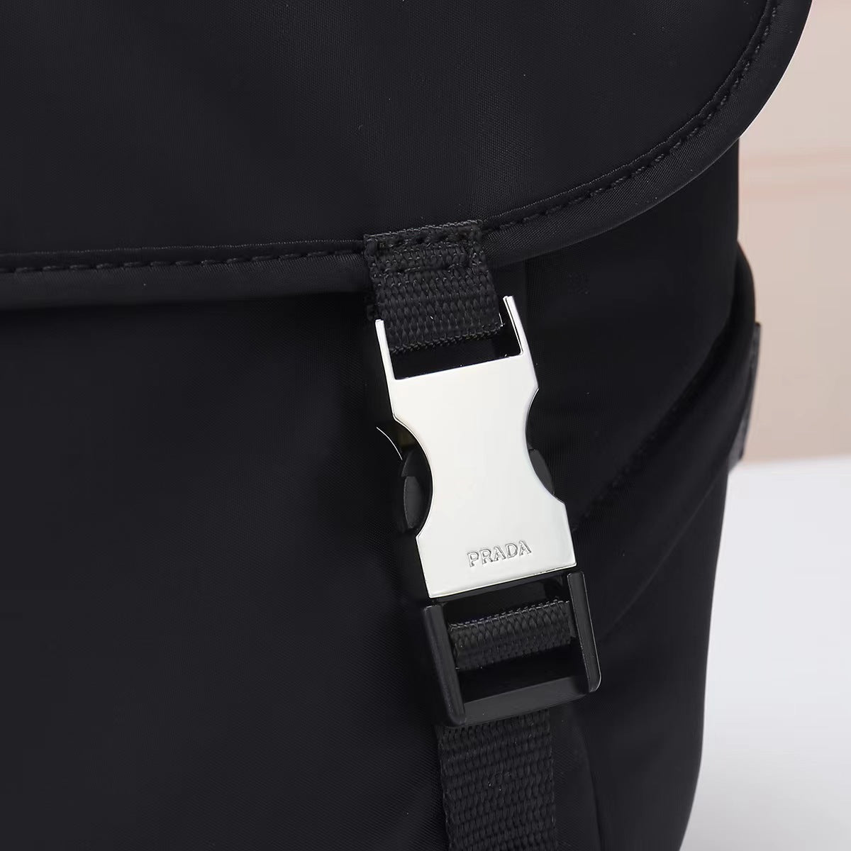 1WP111BDE Stylish nylon fabric bag