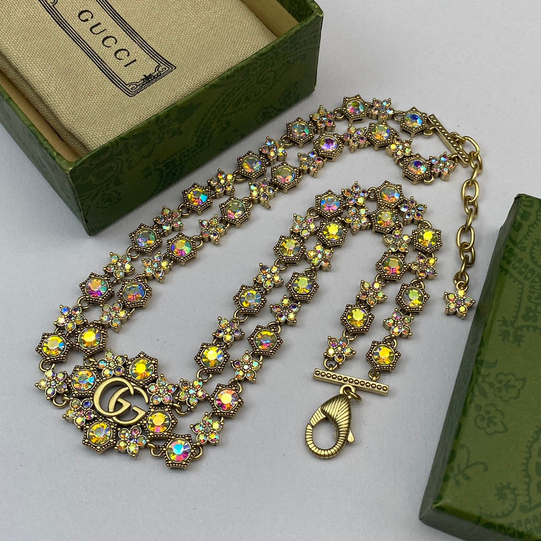 14B941XDE Stylish Necklaces