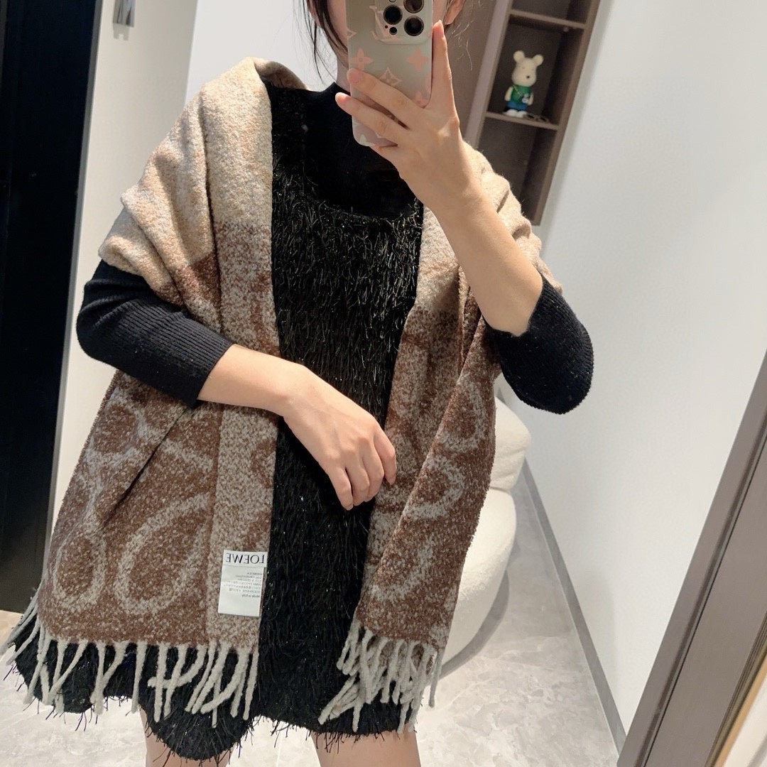 185ZA31WDE Stylish Winter Scarves
