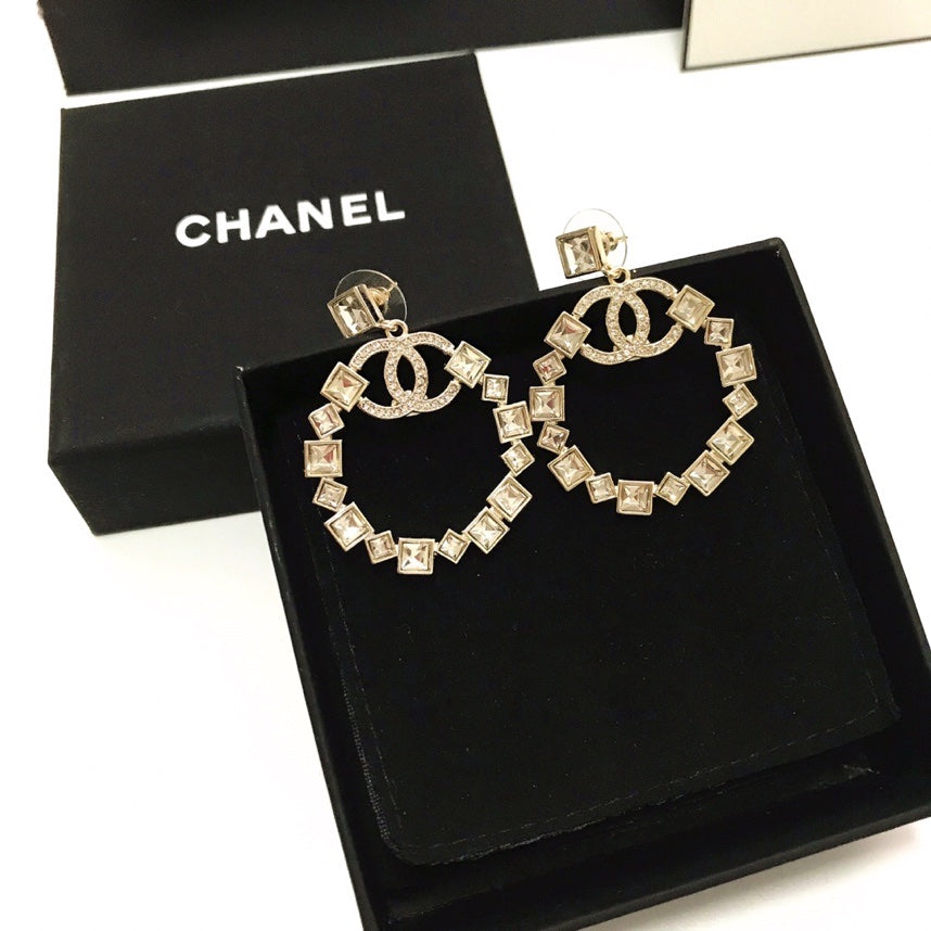 14C791EDE Stylish Earrings