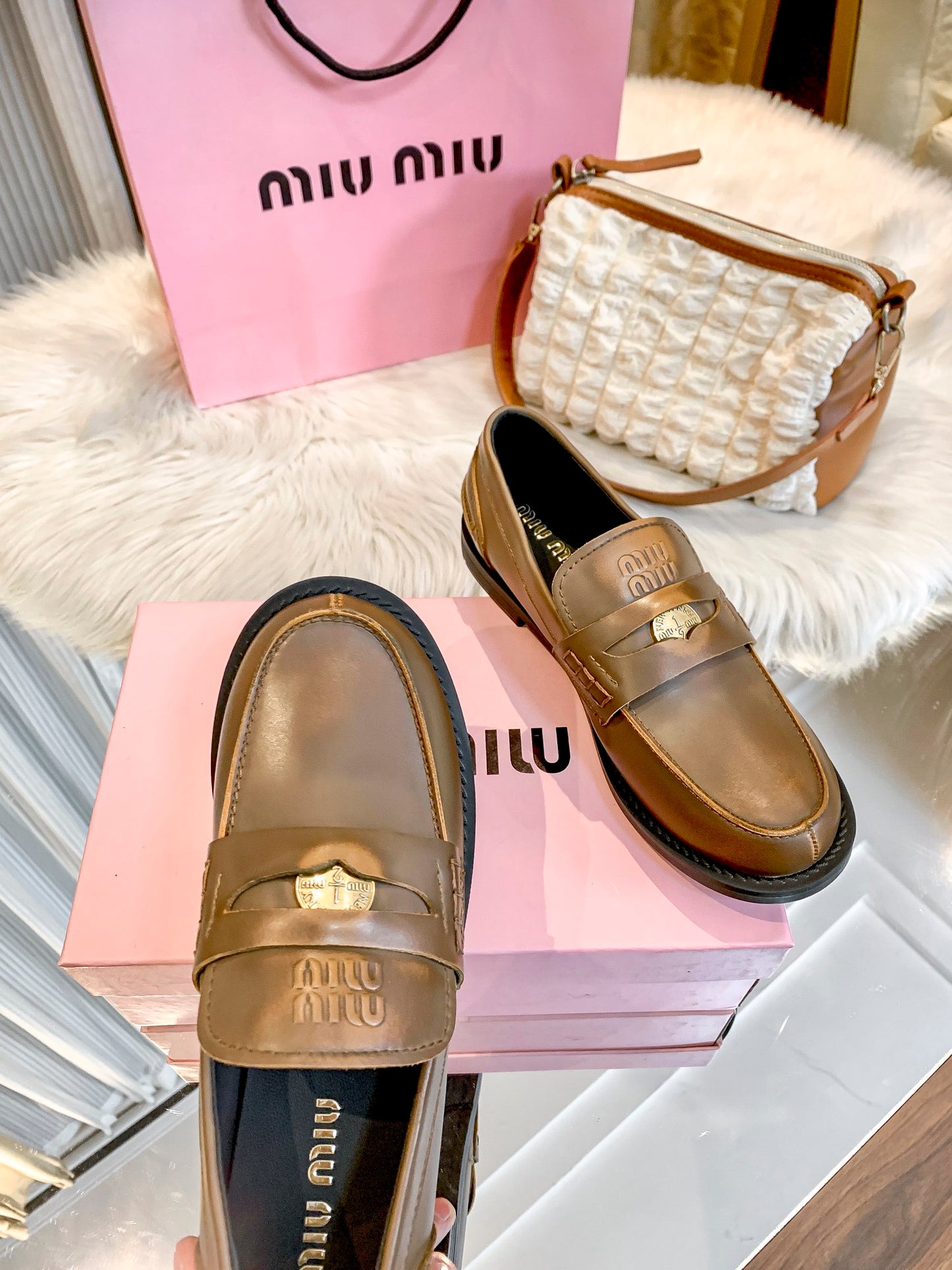 1WA262ZDE Stylish Casual shoes