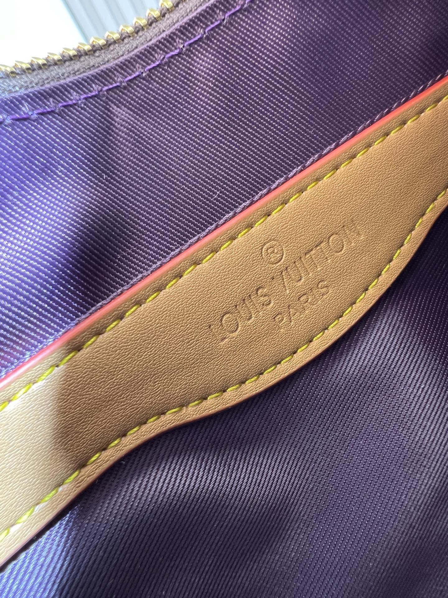 155NE60BDE Stylish leather bag