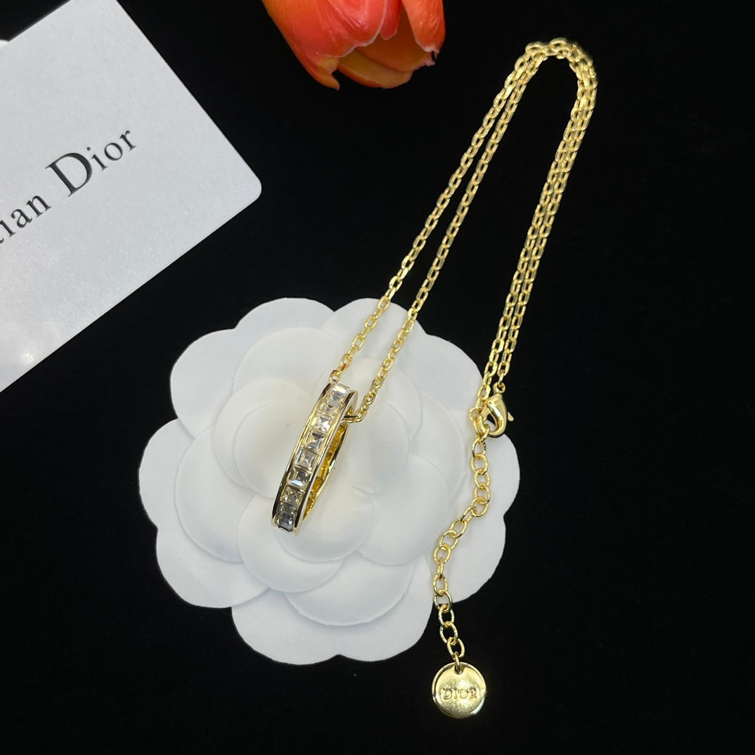 14D1060XDE Stylish Necklaces