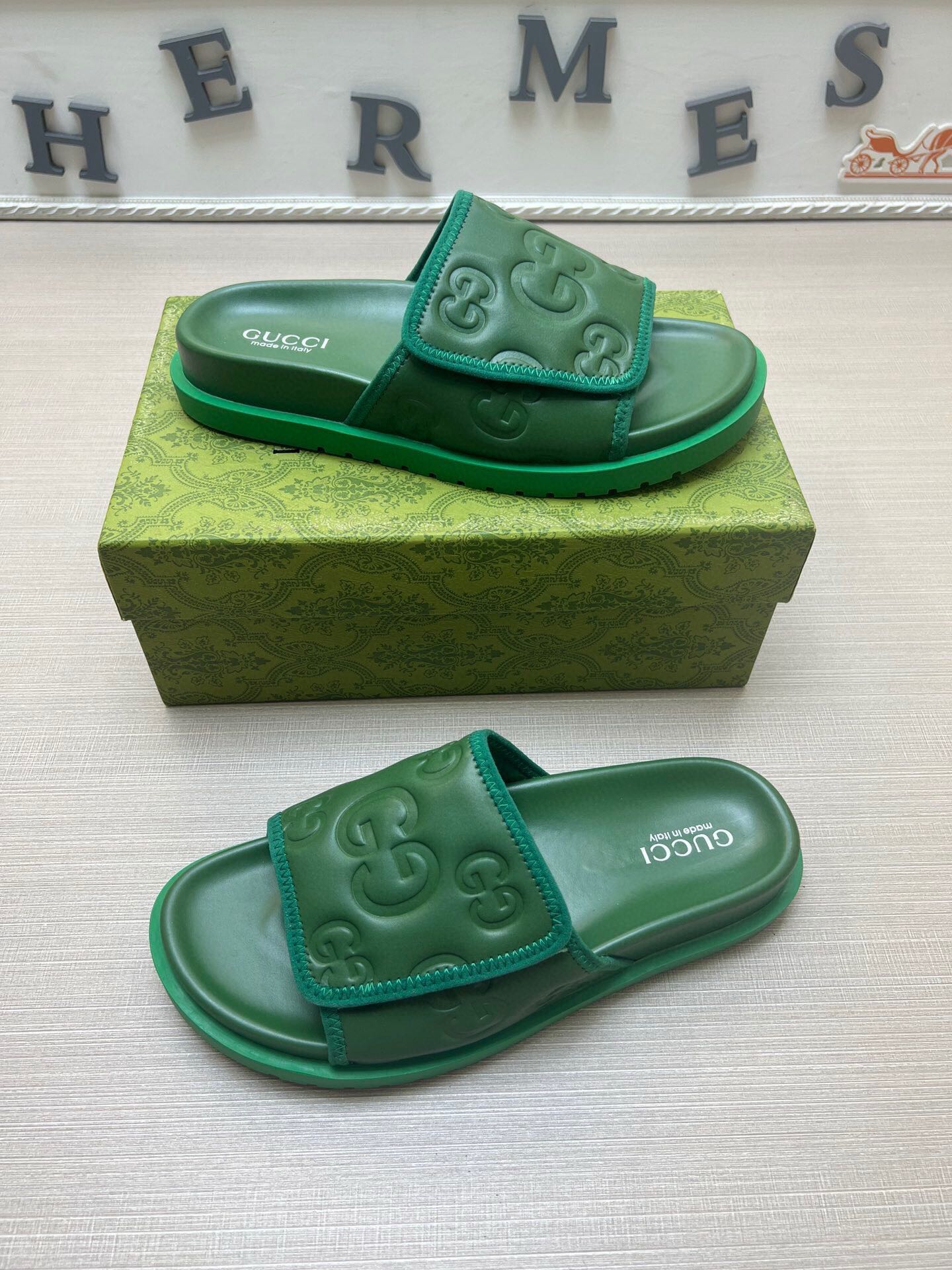 5LB230ZDE Stylish Slippers