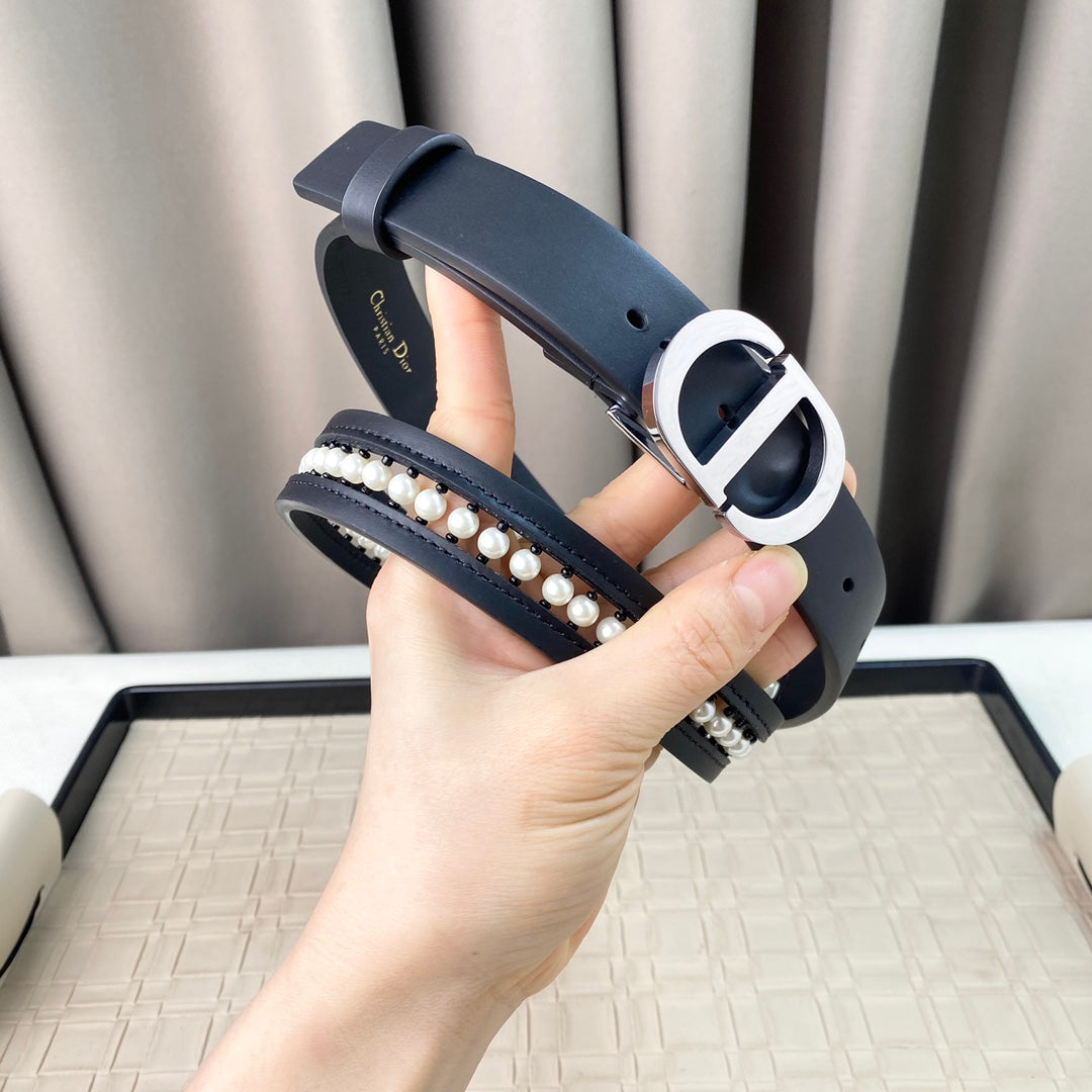 14D117PDE Stylish High quality belt With full package