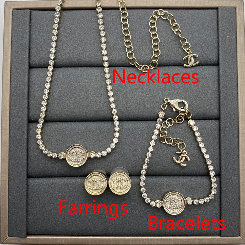 14C210XDE Stylish Earring Bracelets Necklaces