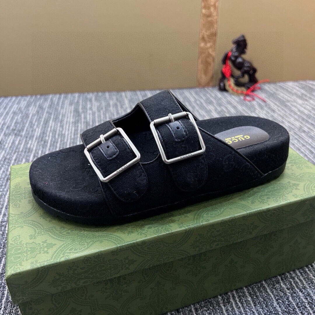 5QB17ZUE Popular shoes