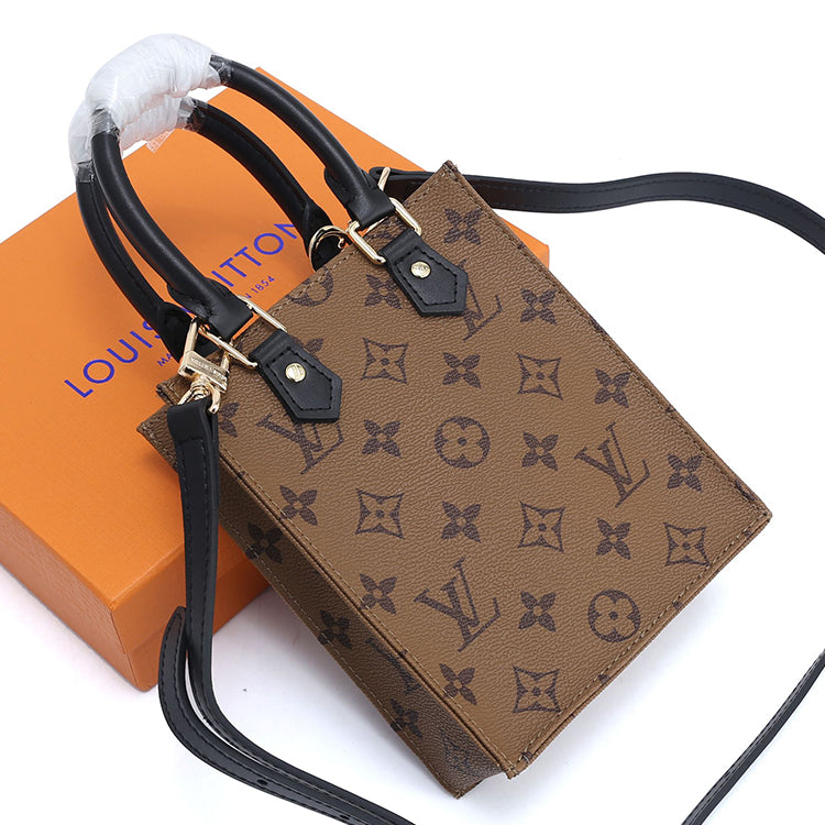 1E46BDE Stylish leather bag