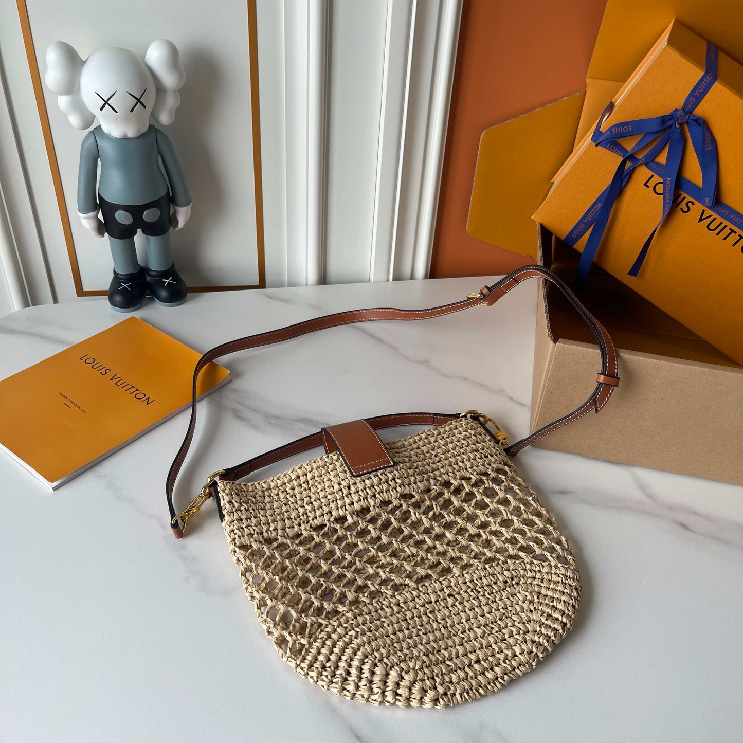 15RE15BDE Stylish leather bag