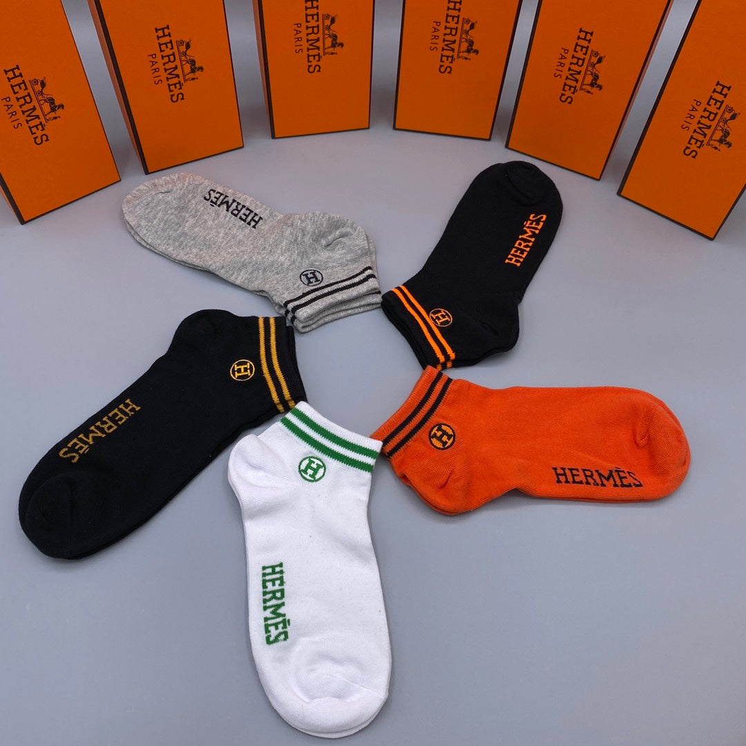 235QH57SDE Stylish socks(5 pairs )