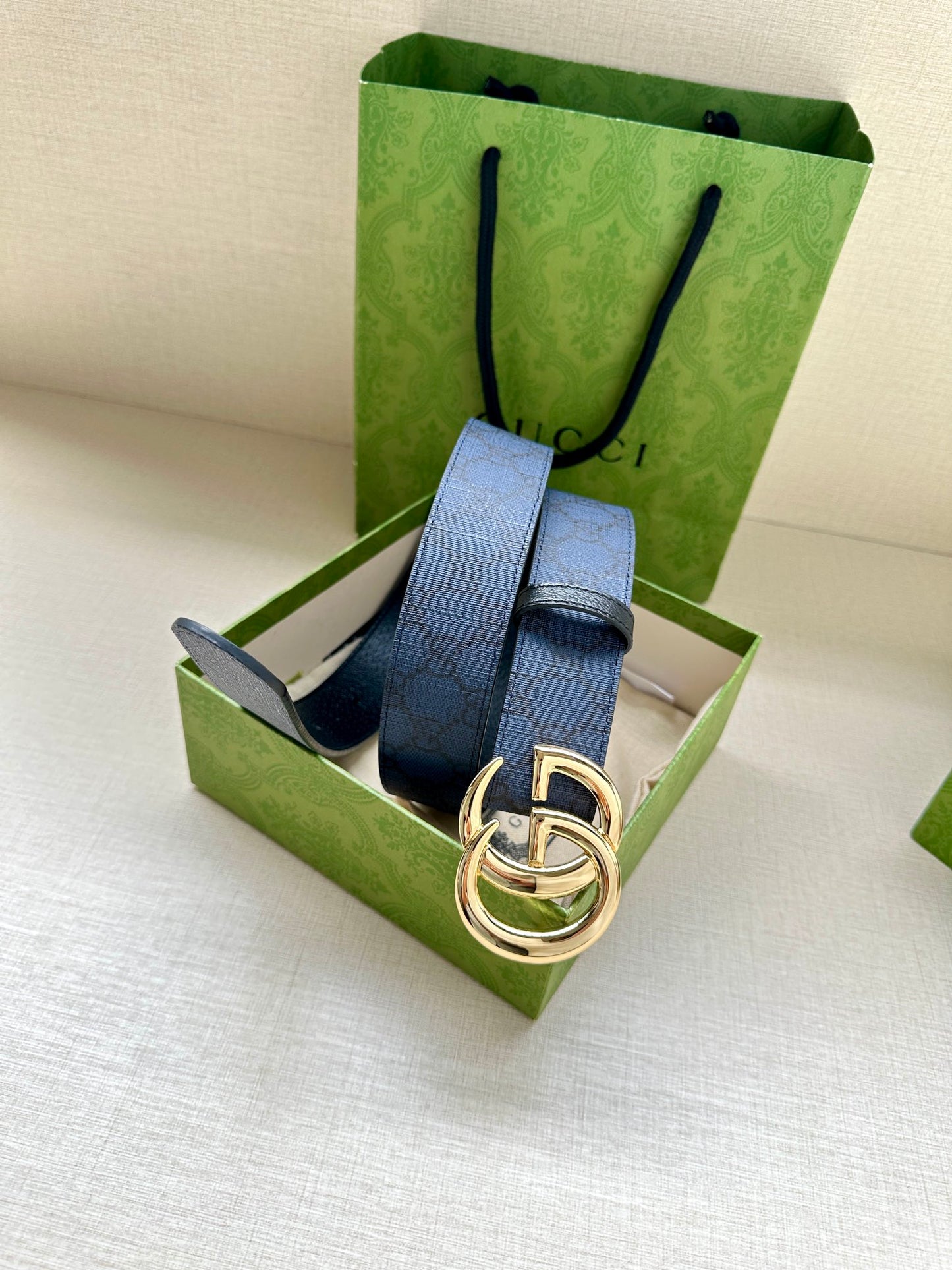 1WB163PDE Stylish High quality belt With full package