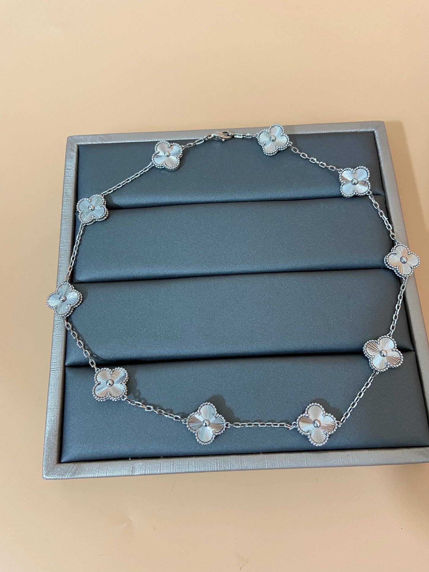 5VA8KDE Stylish Bracelets