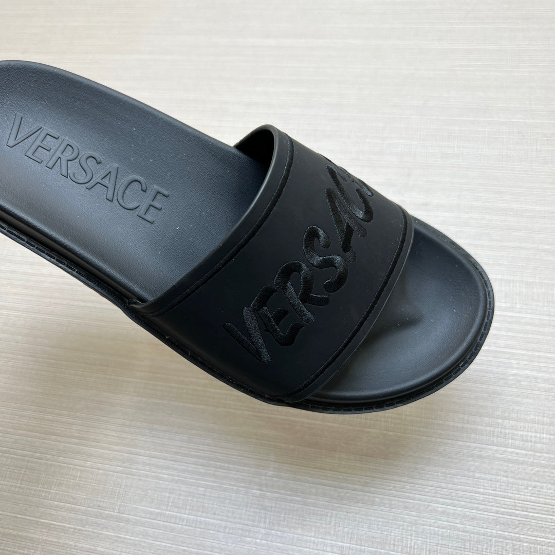 54V54ZDE Stylish slippers