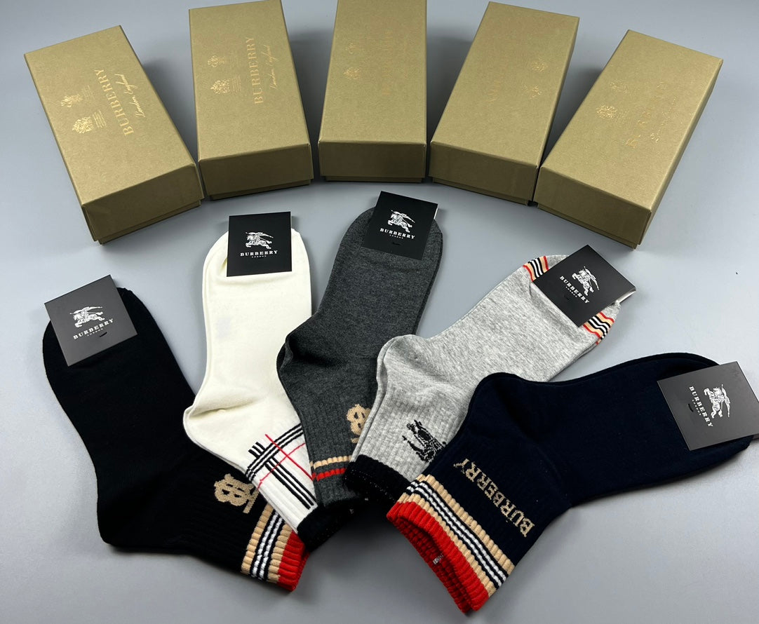 235QR66SDE Stylish socks(5 pairs )