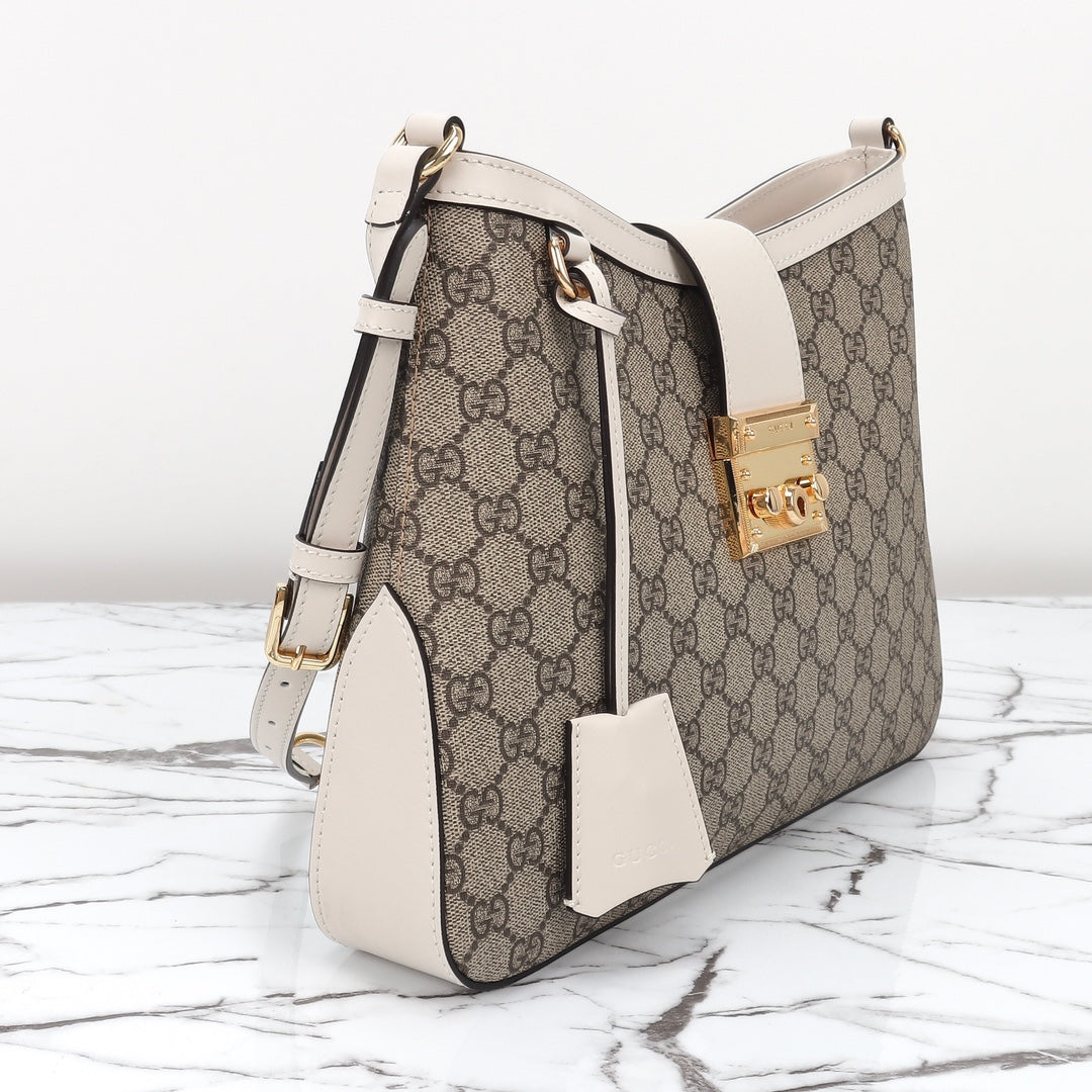 165NB106BDE Stylish leather bag