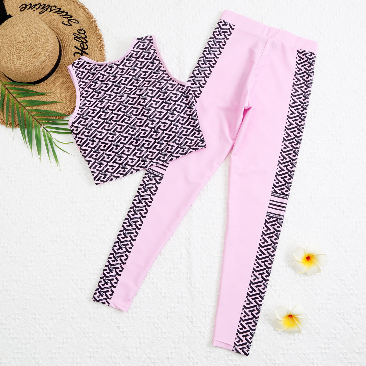 14V87YDE Stylish Long sleeve swimsuit