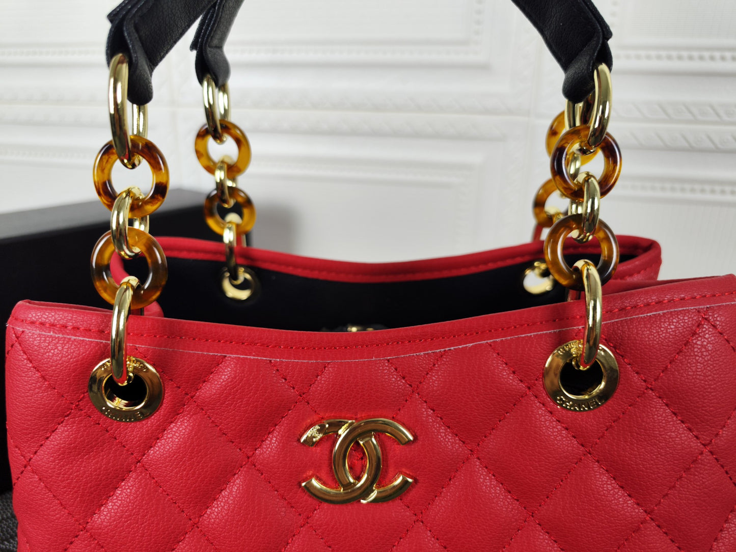 555RB1BDE Stylish leather bag