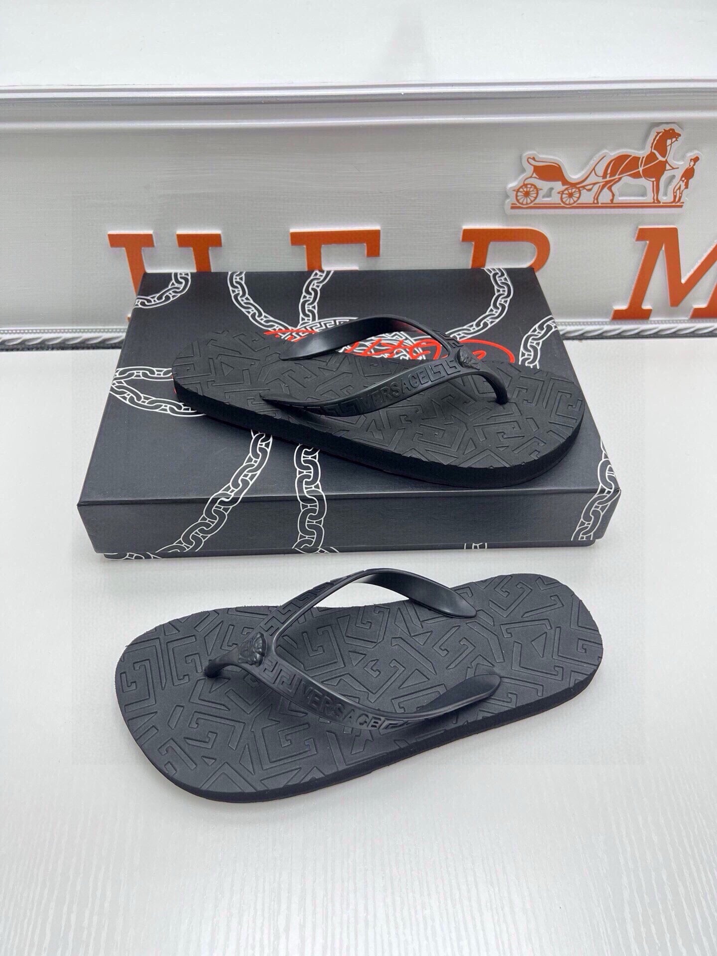 535ZV295ZDE Stylish Slippers
