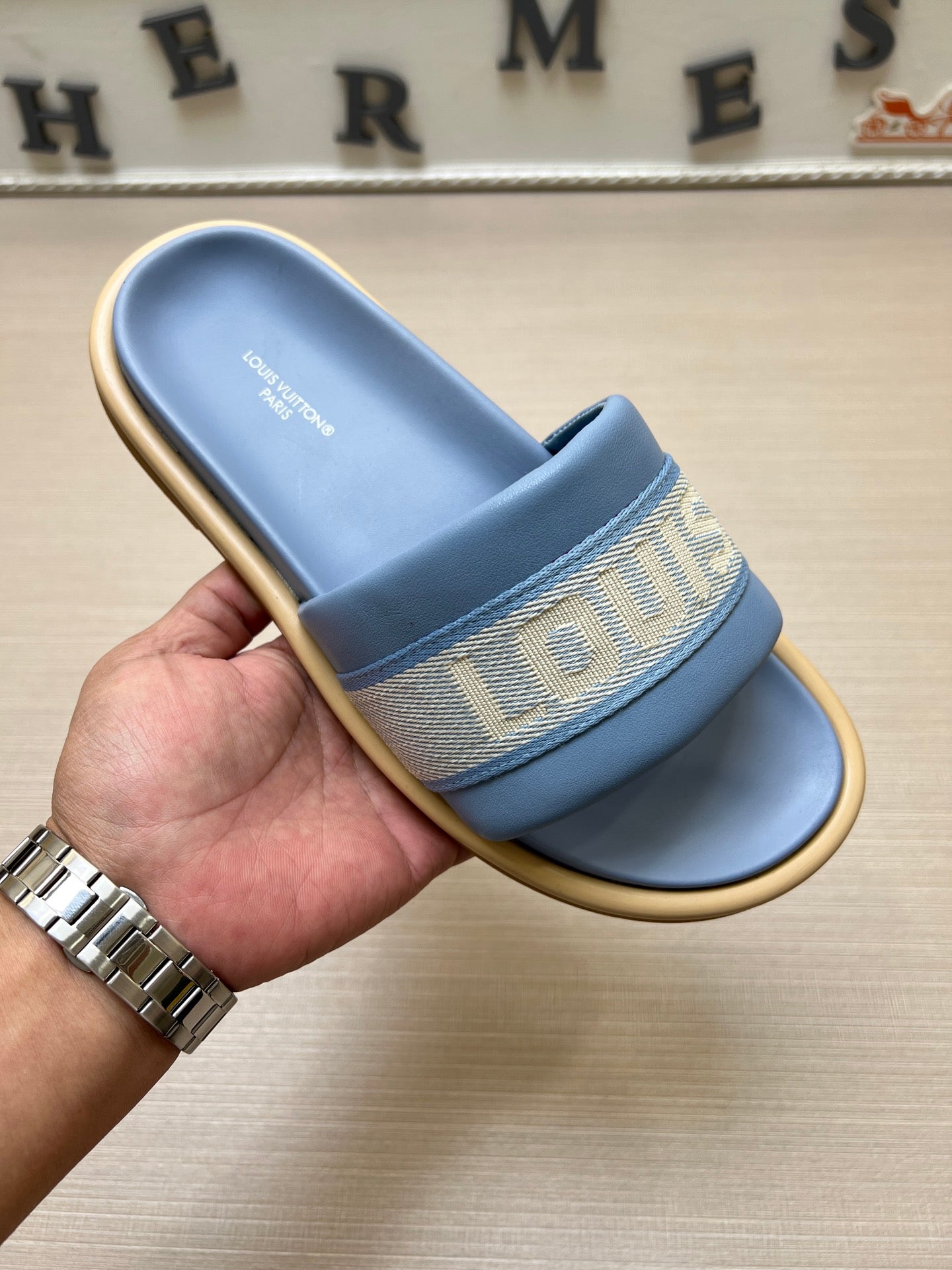 535ZE298ZDE Stylish Slippers