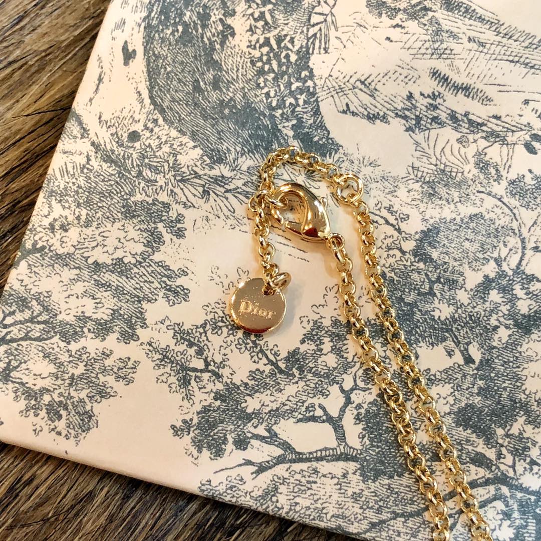 14D498XDE Stylish Earrings Bracelets Necklaces