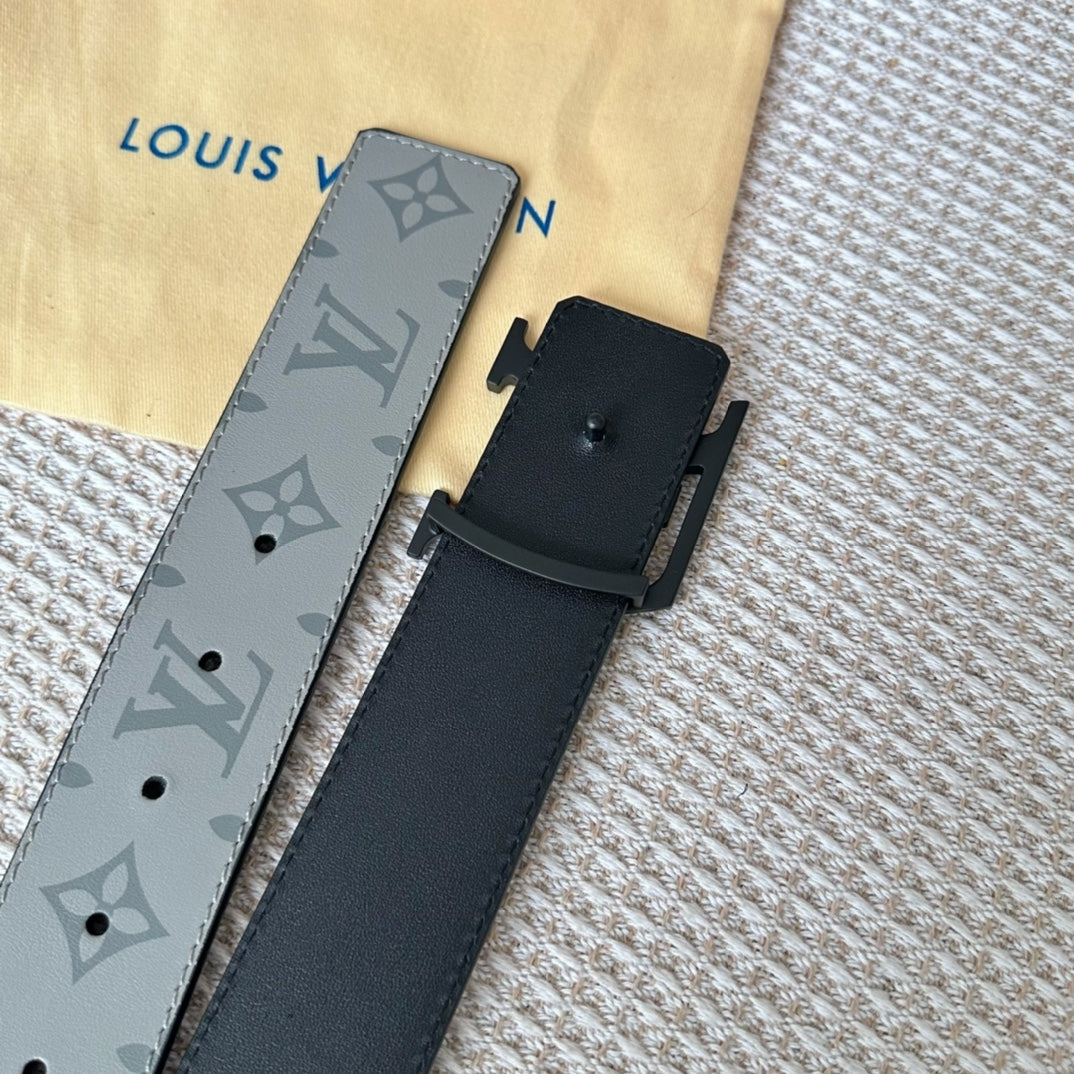 14E150PDE Stylish High quality belt With full package