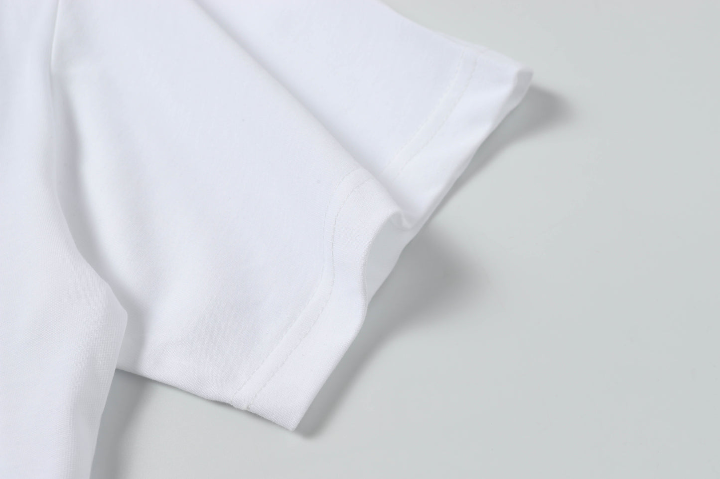 145RA160UDE Stylish T-shirt