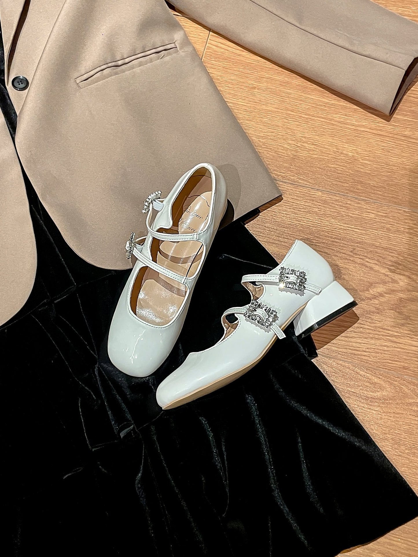 14A126ZDE Stylish Casual shoes Heel height 3cm 7cm