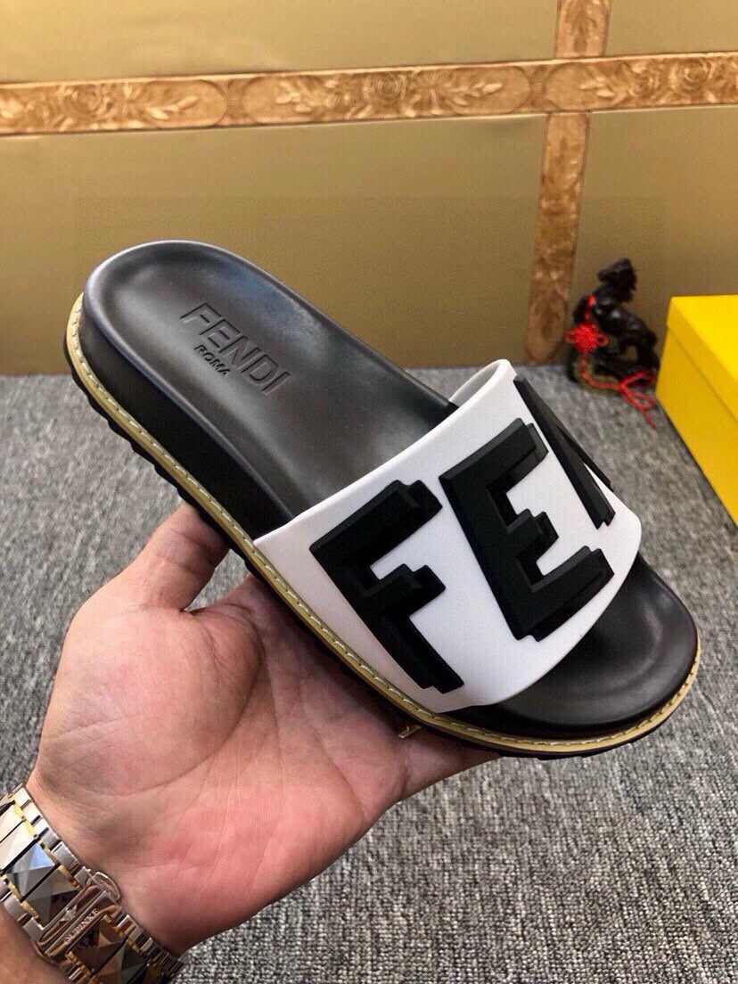 535ZF288ZDE Stylish Slippers