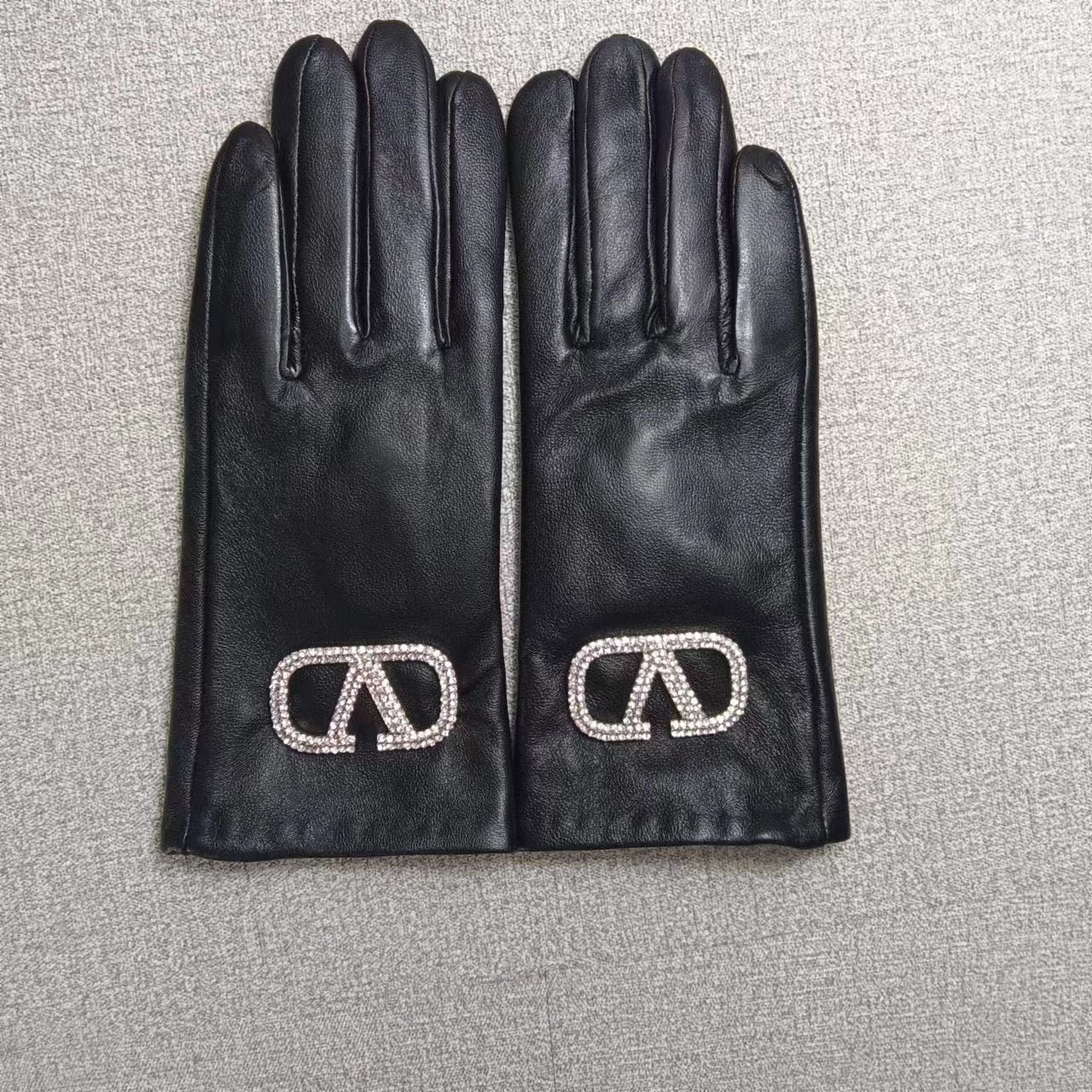 24VL91SDE Stylish gloves