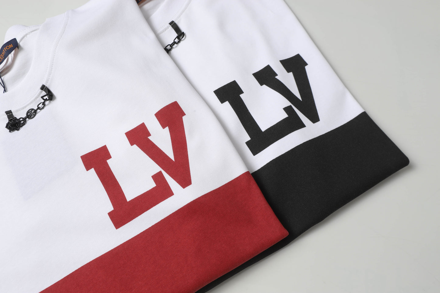 145RE145UDE Stylish T-shirt